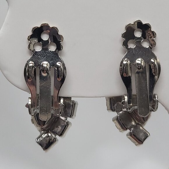 Vintage Aurora Borealis Rhinestone Clip-On Earrings Silver Tone Formal Sparkle - Picture 2 of 9